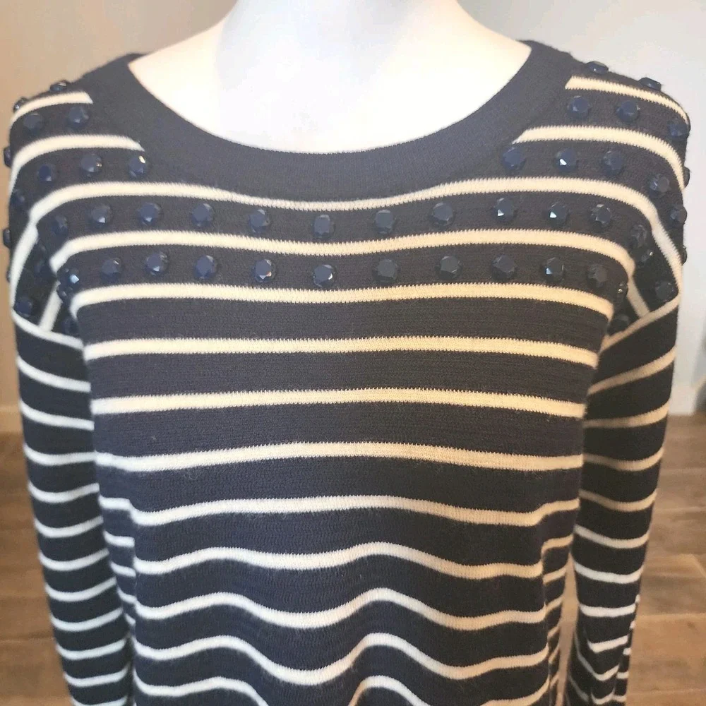 J.Crew Merino Wool Sweater Womens Medium Navy White Jewel Embellishment Preppy‎